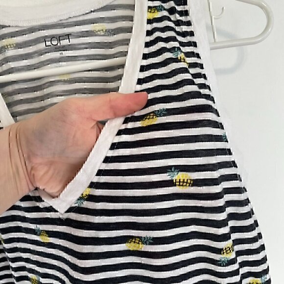 ANN TAYLOR LOFT White Black Stripe Pineapple Fruit V-Neck 100% Cotton Tank Top - Picture 5 of 12